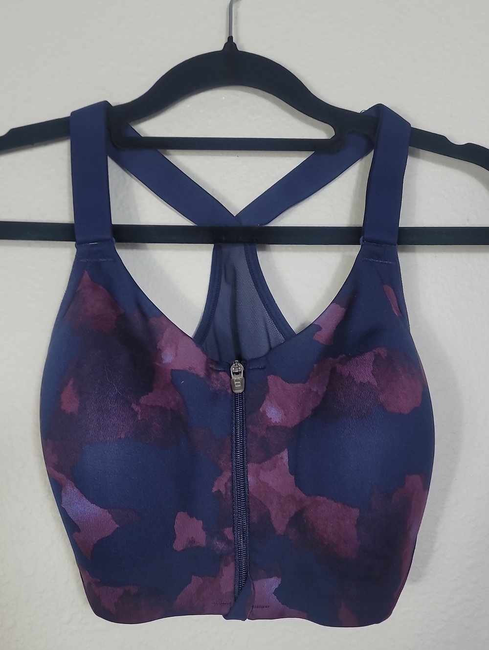 All in Motion Molded High Impact Sports Bra Size 34D